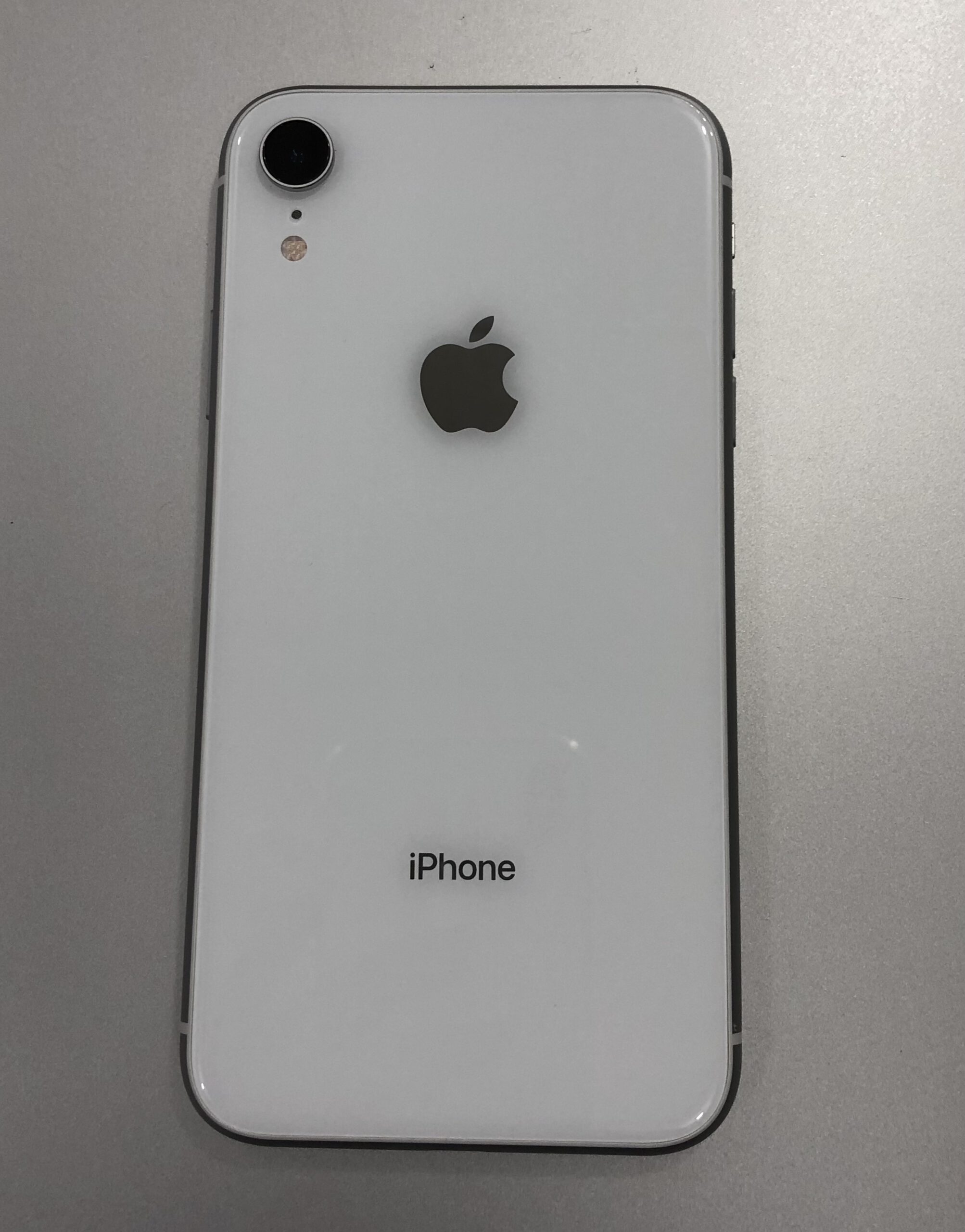 iPhone XR 128GB White - ReciclaTecnologia