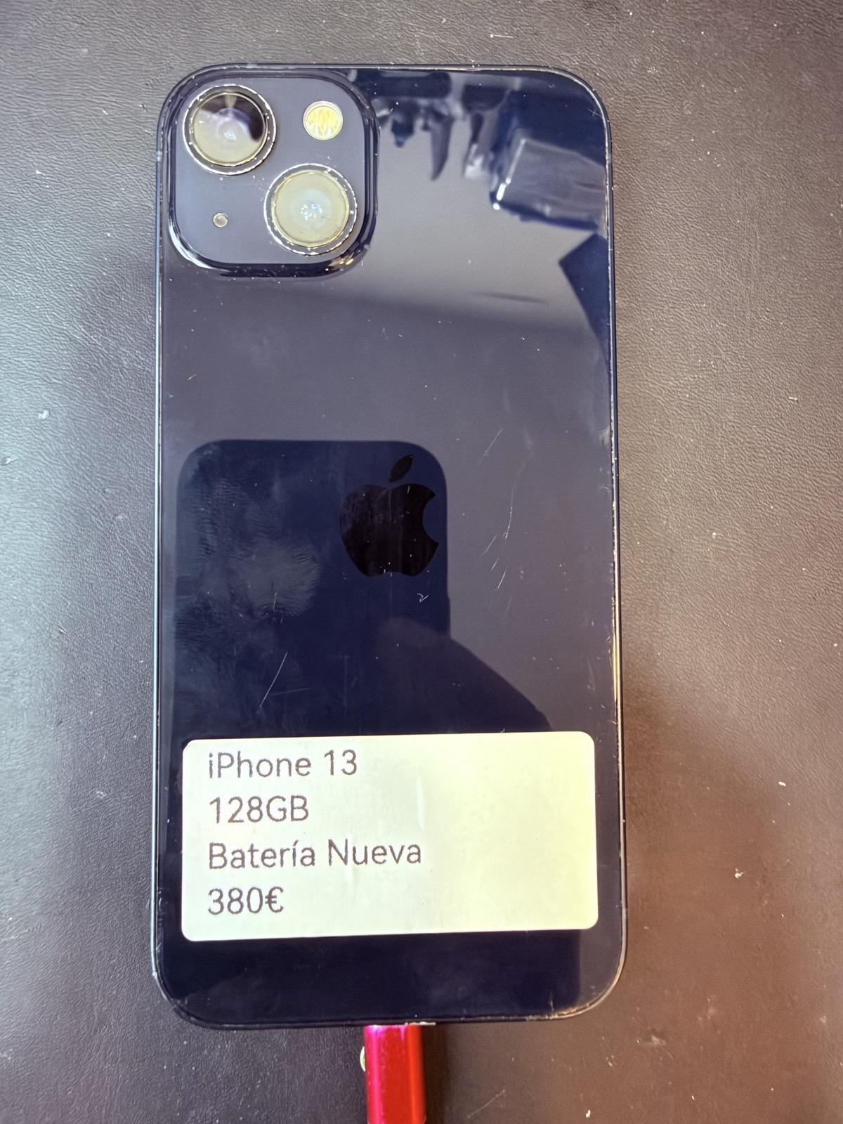 iPhone 13 128 GB disponible para alquilar en Barcelona