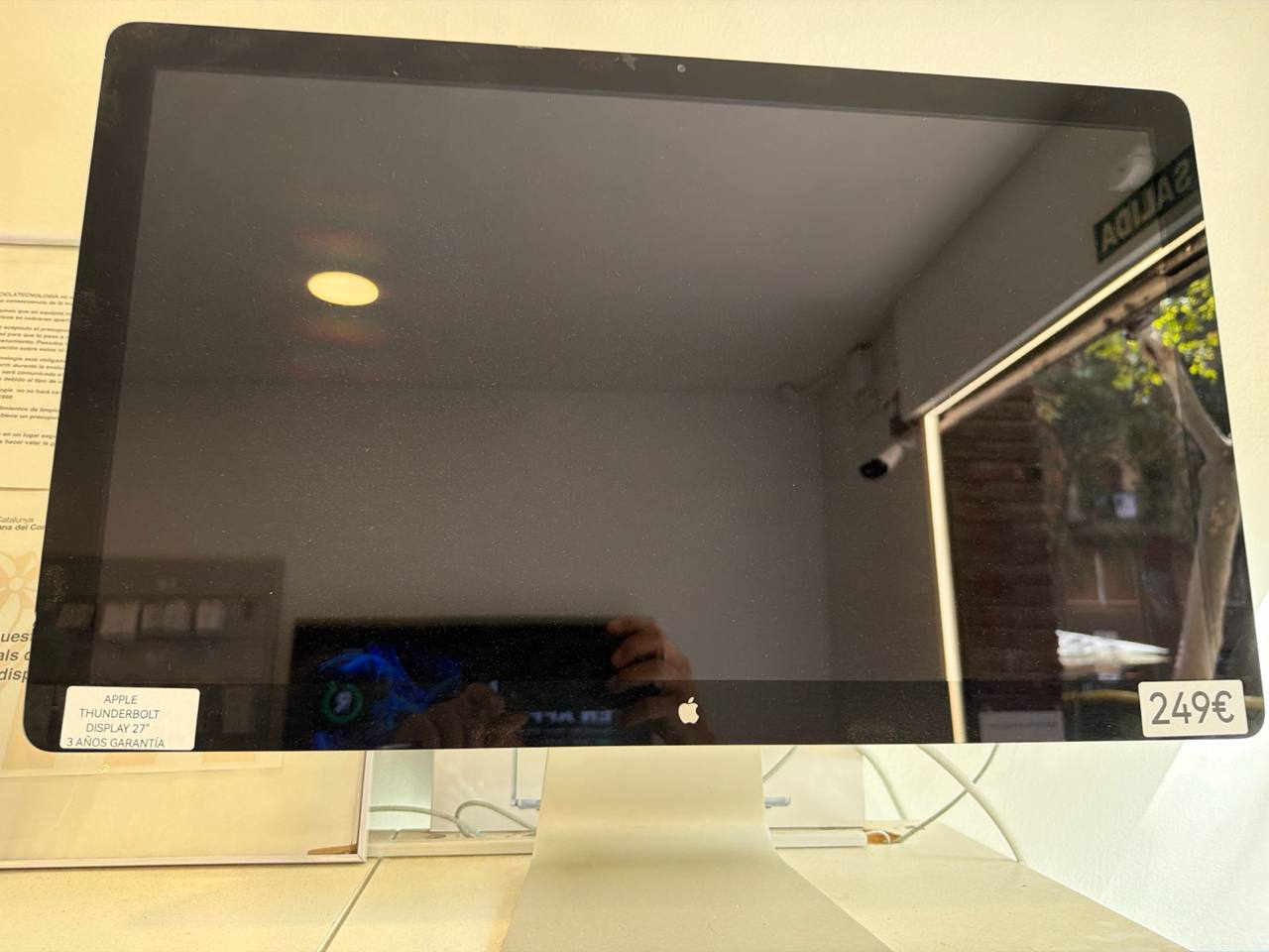 Apple Thunderbolt Display 27″: fotografía real