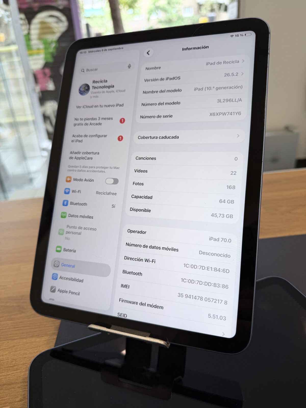 iPad 10 (2022) 64 GB disponible para alquilar en Barcelona